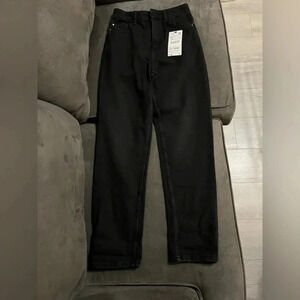 NWT. Zara mom fit high rise ankle comfort black jeans size 2 24